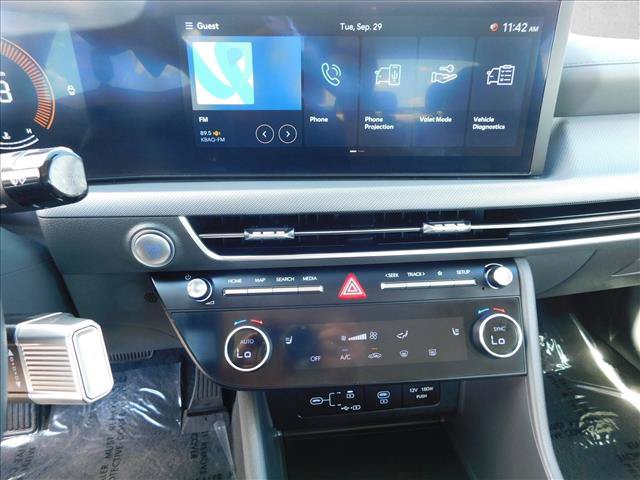 Used 2025 Hyundai Sonata SEL FWD image 21