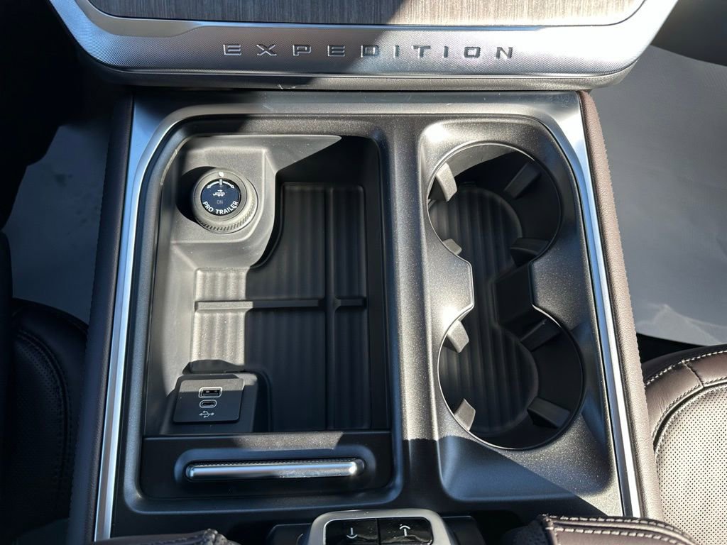 New 2026 Ford Expedition Max Platinum w/ Platinum Ultimate Package image 35