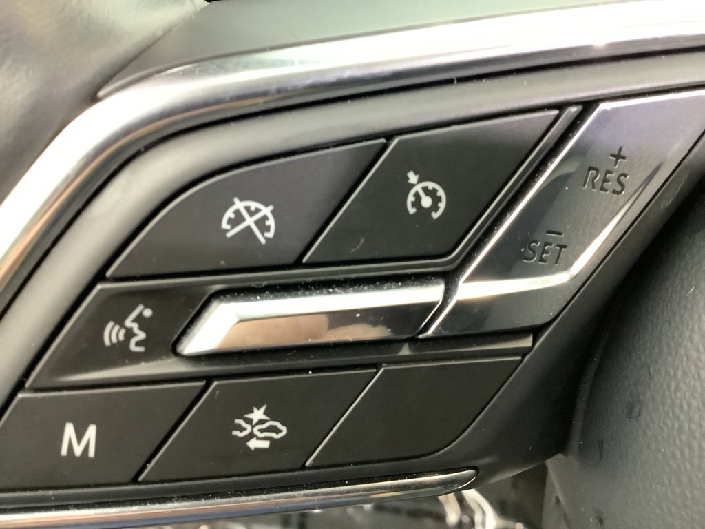 Used 2025 Buick Envision Sport Touring image 17