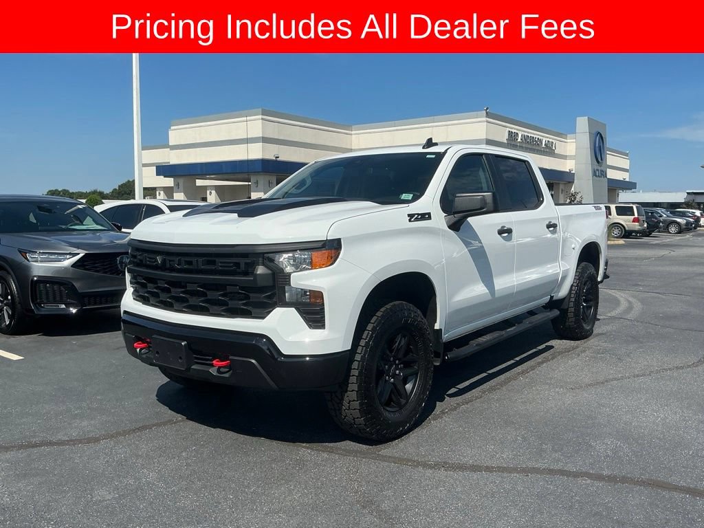 Used 2024 Chevrolet Silverado 1500 Custom Trail Boss w/ LPO, Dark Essentials Package AWD/4WD image 1