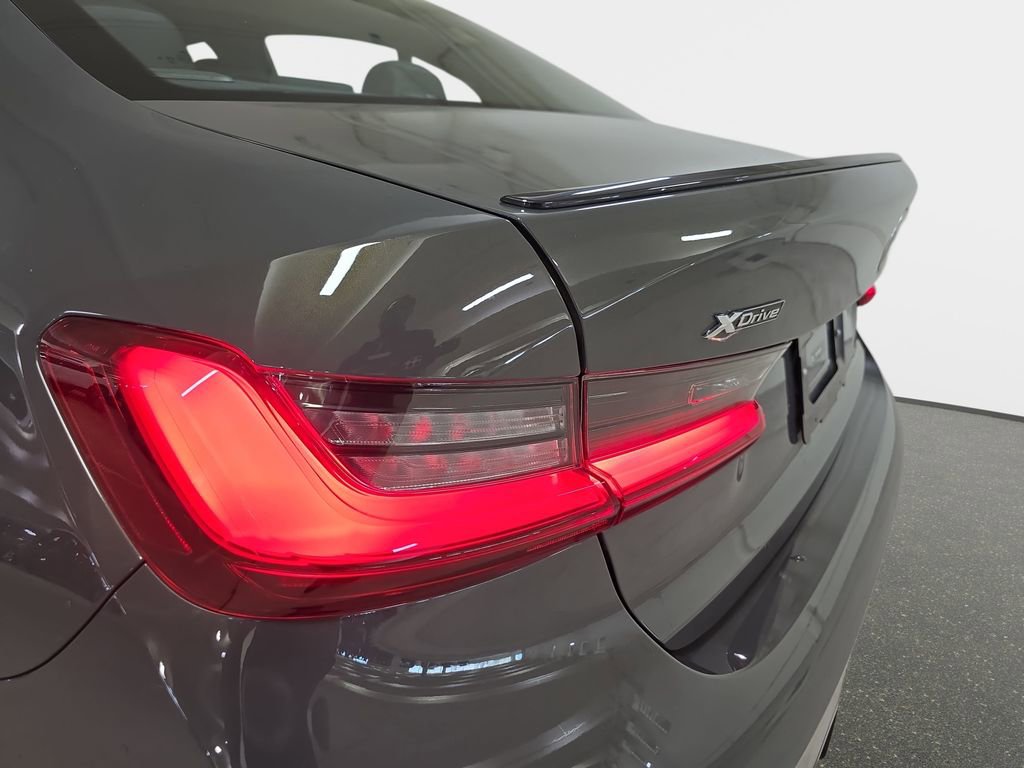 Used 2024 BMW 330i xDrive 330i xDrive w/ M Sport Package image 32