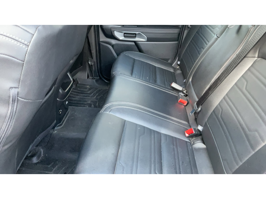 Used 2024 Ford Ranger Lariat w/ FX4 Off-Road Package AWD/4WD image 3