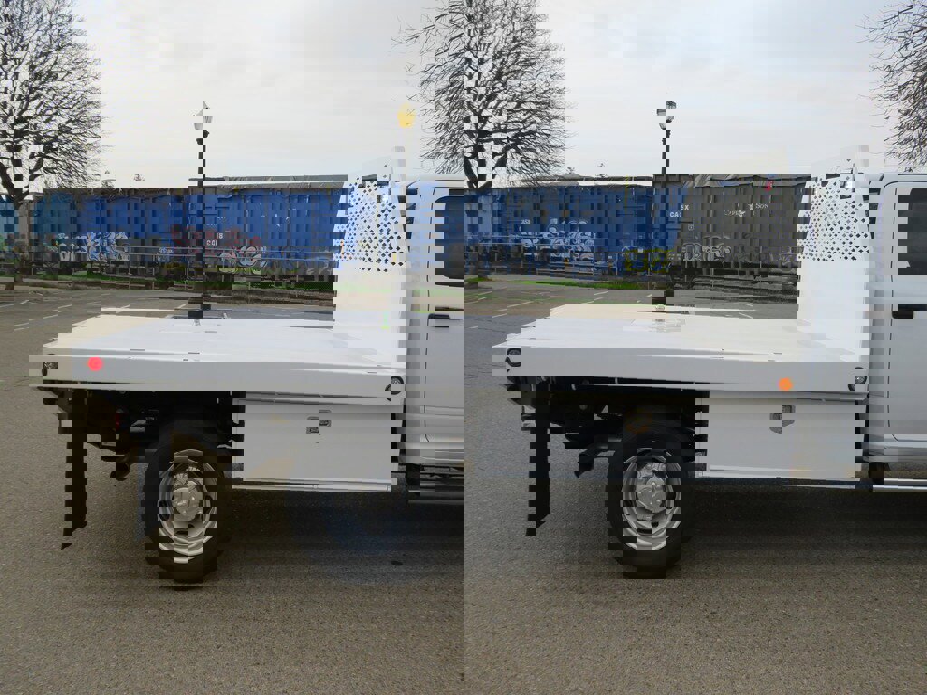 New 2023 RAM 4500 Tradesman w/ Chrome Appearance Group image 32