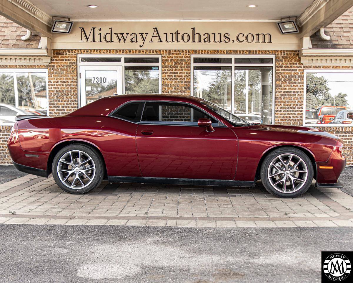Used 2023 Dodge Challenger GT RWD image 5