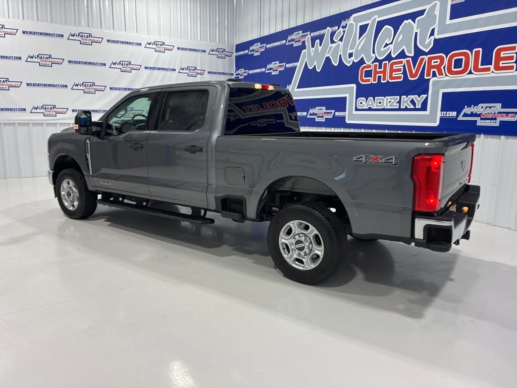 Used 2026 Ford F250 XLT image 4