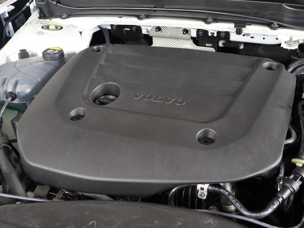 Used 2023 Volvo XC40 B5 Plus w/ Protection Package Premier AWD/4WD image 20