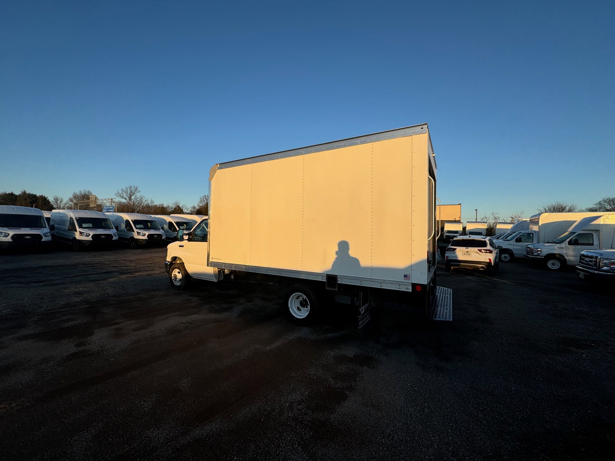 New 2026 Ford E-450 and Econoline 450 Super Duty w/ Power Equipment Group RWD image 13