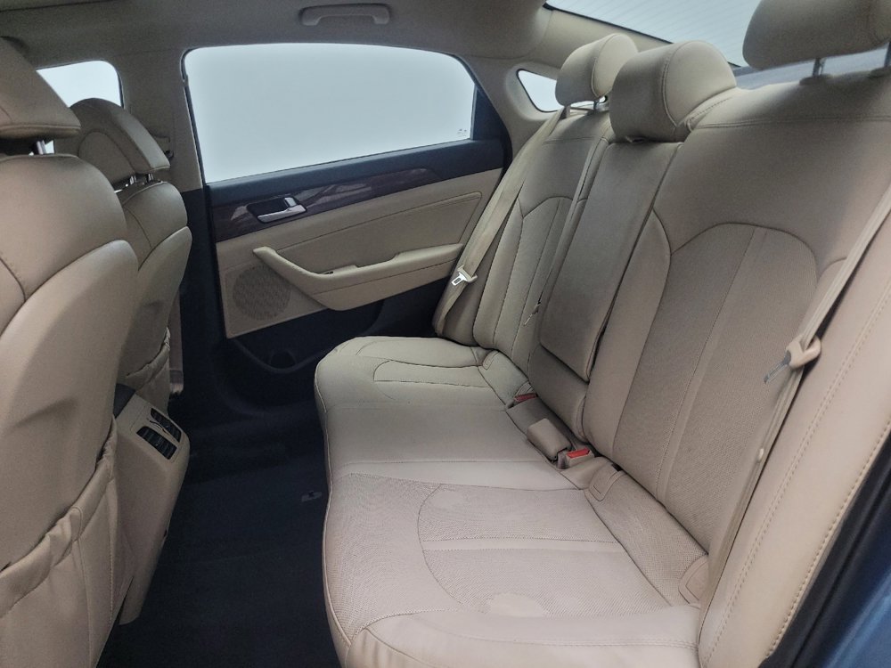 Used 2017 Hyundai Sonata Limited image 18