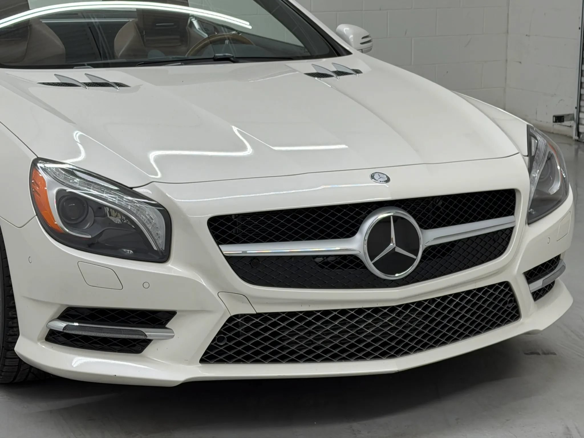 Used 2014 Mercedes-Benz SL 550 image 37