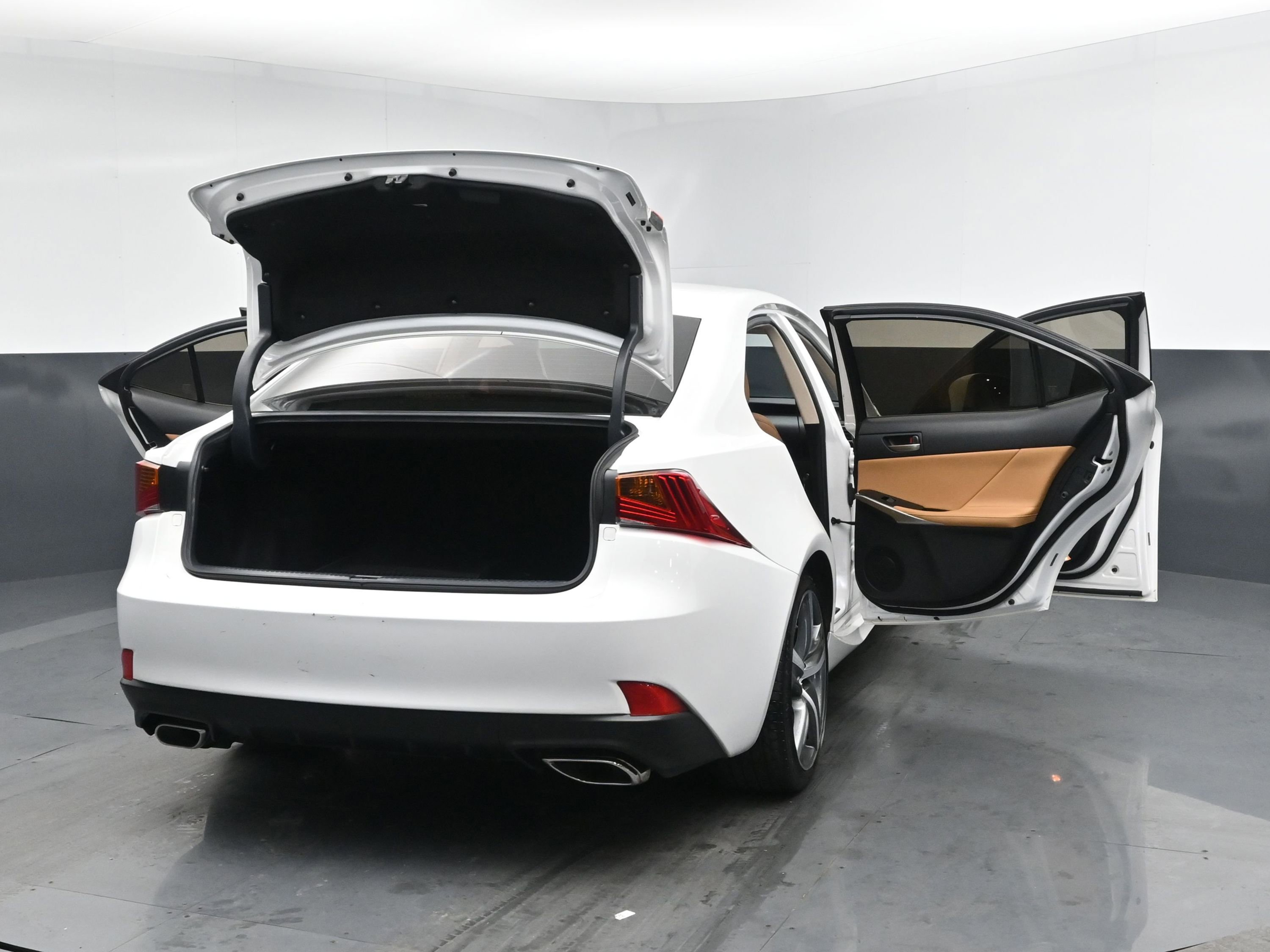 Used 2018 Lexus IS 300 AWD w/ Comfort Package image 26