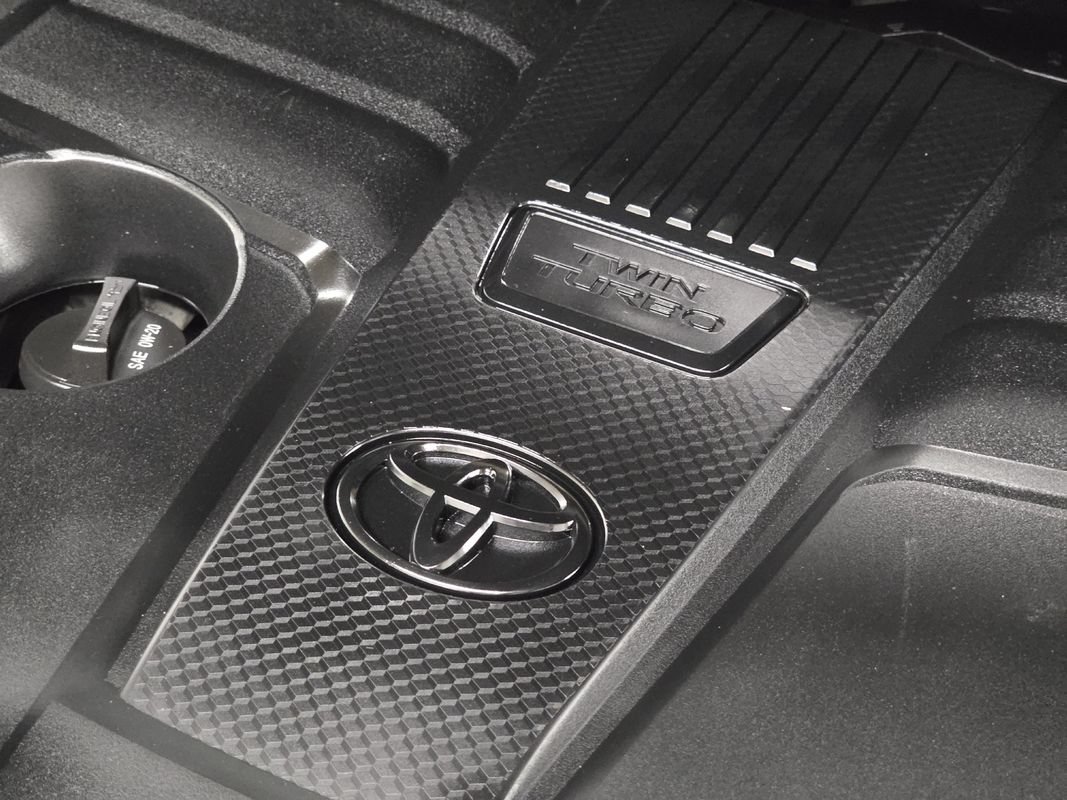 Used 2024 Toyota Tundra Limited AWD/4WD image 50