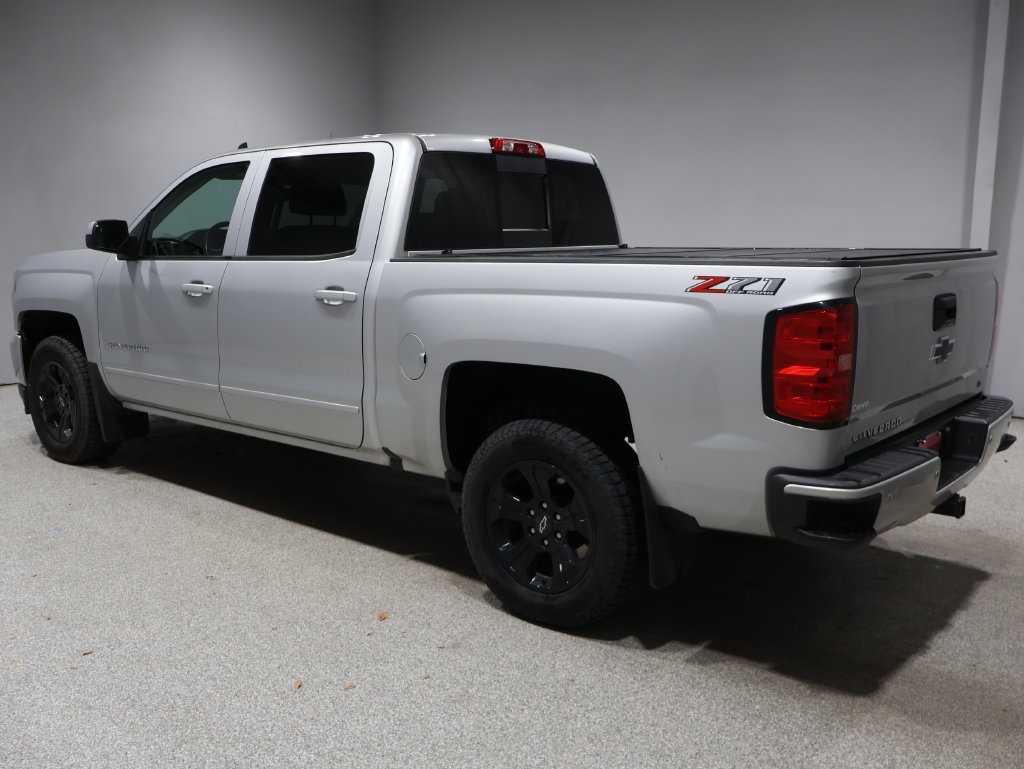 Used 2018 Chevrolet Silverado 1500 LT w/ All Star Edition AWD/4WD image 6