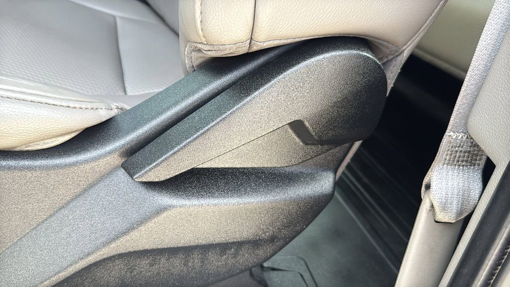 Used 2018 Ford F150 XL w/ Equipment Group 101A Mid AWD/4WD image 21