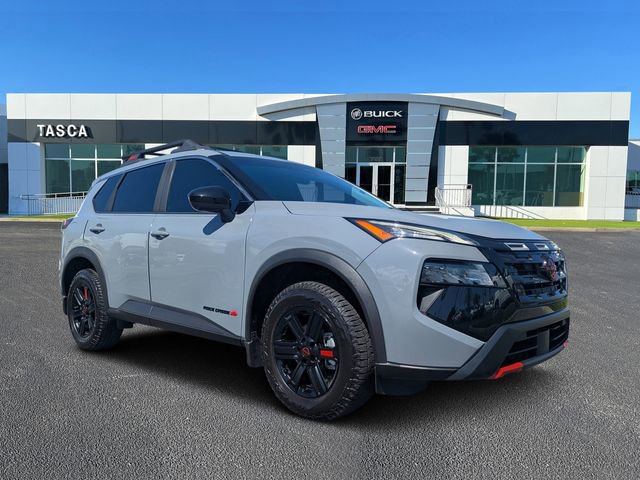 Used 2025 Nissan Rogue Rock Creek video 1