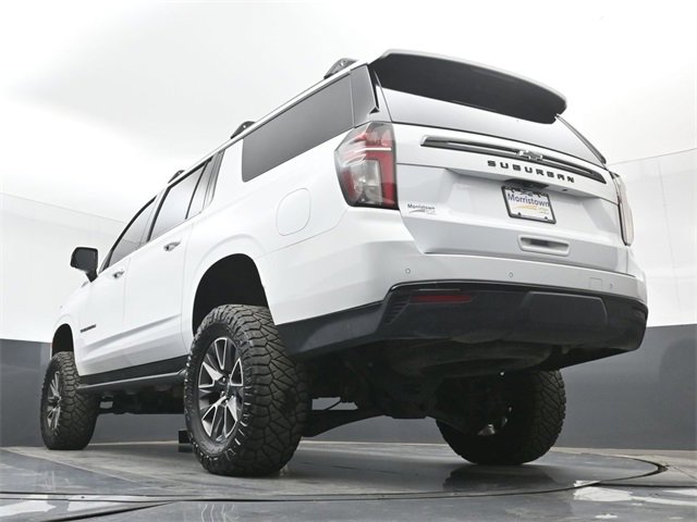Used 2023 Chevrolet Suburban Z71 w/ Luxury Package image 54