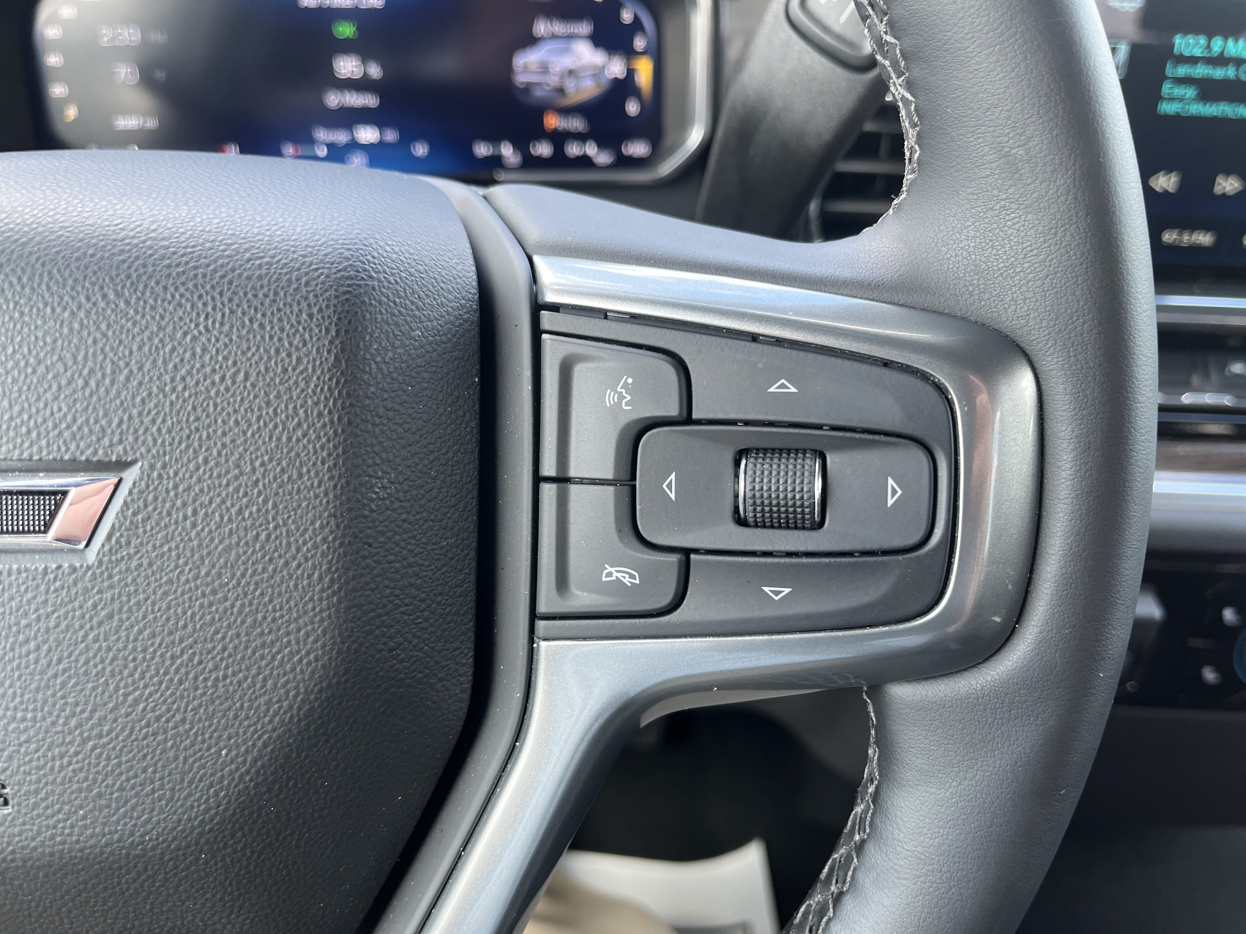 Used 2026 Chevrolet Silverado 1500 RST w/ RST Select Package AWD/4WD image 20