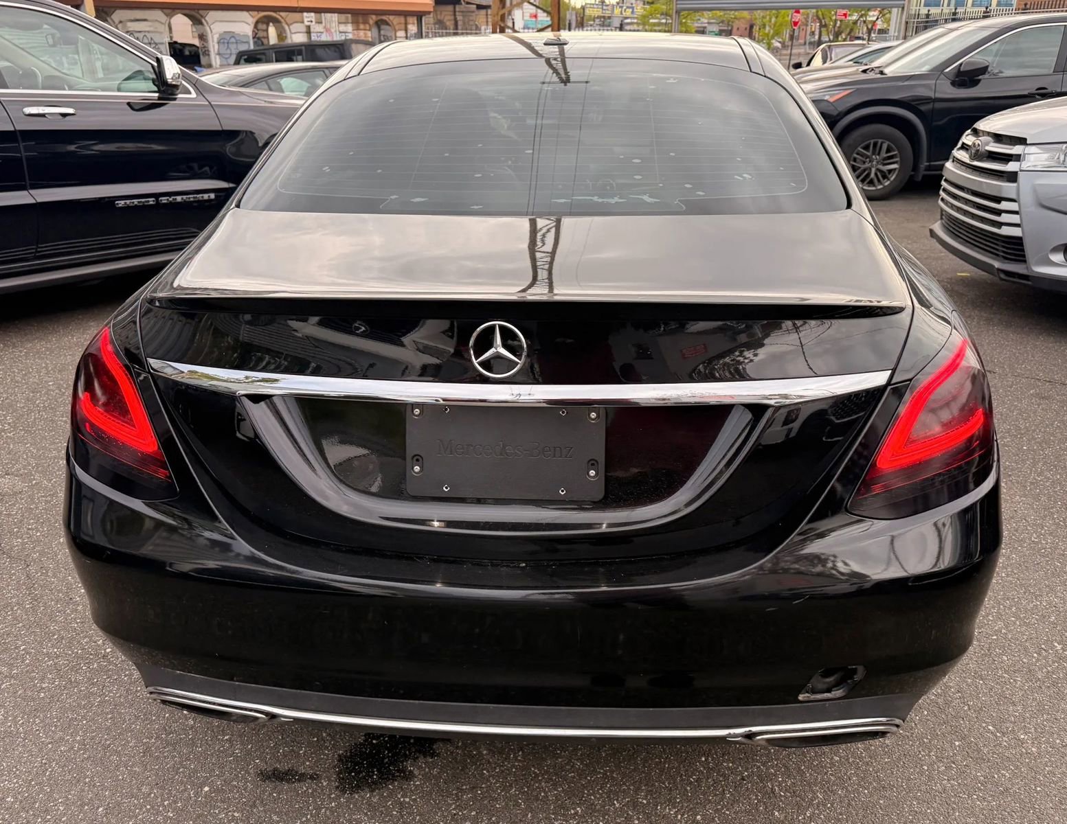 Used 2019 Mercedes-Benz C 300 Sedan w/ Premium Package image 6