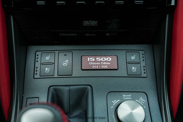 Used 2025 Lexus IS 500 w/ F-Sport Performance RWD image 59