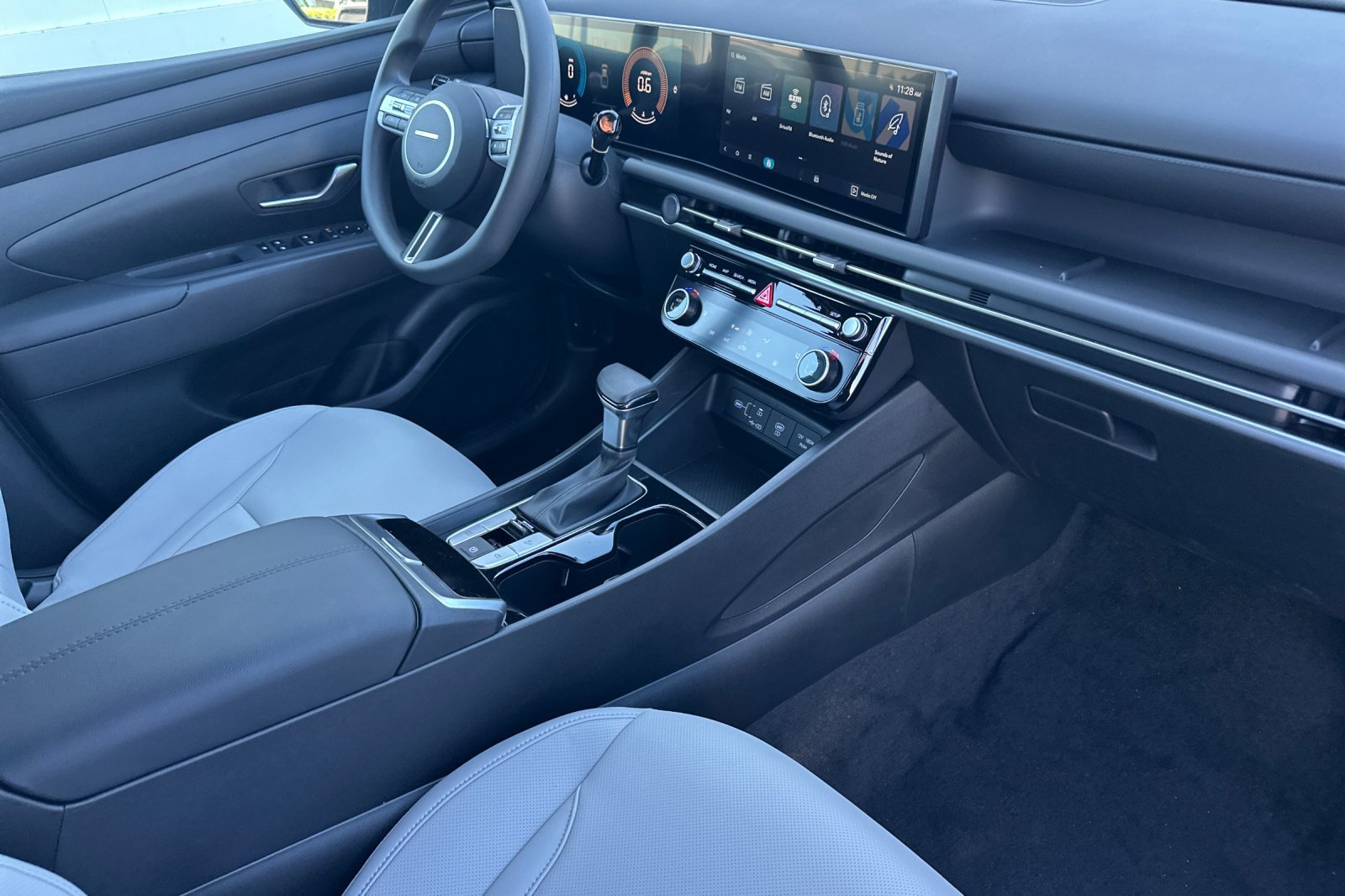 New 2026 Hyundai Santa Cruz SEL FWD image 15