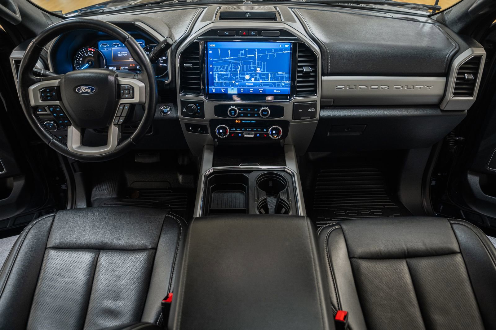 Used 2022 Ford F250 Lariat w/ Black Appearance Pkg image 29