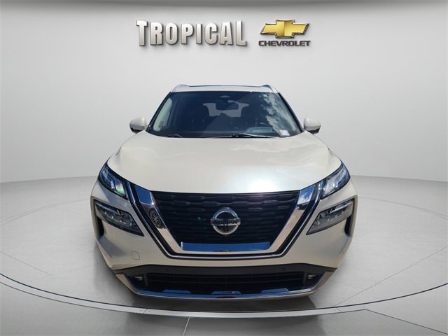 Used 2021 Nissan Rogue Platinum image 8