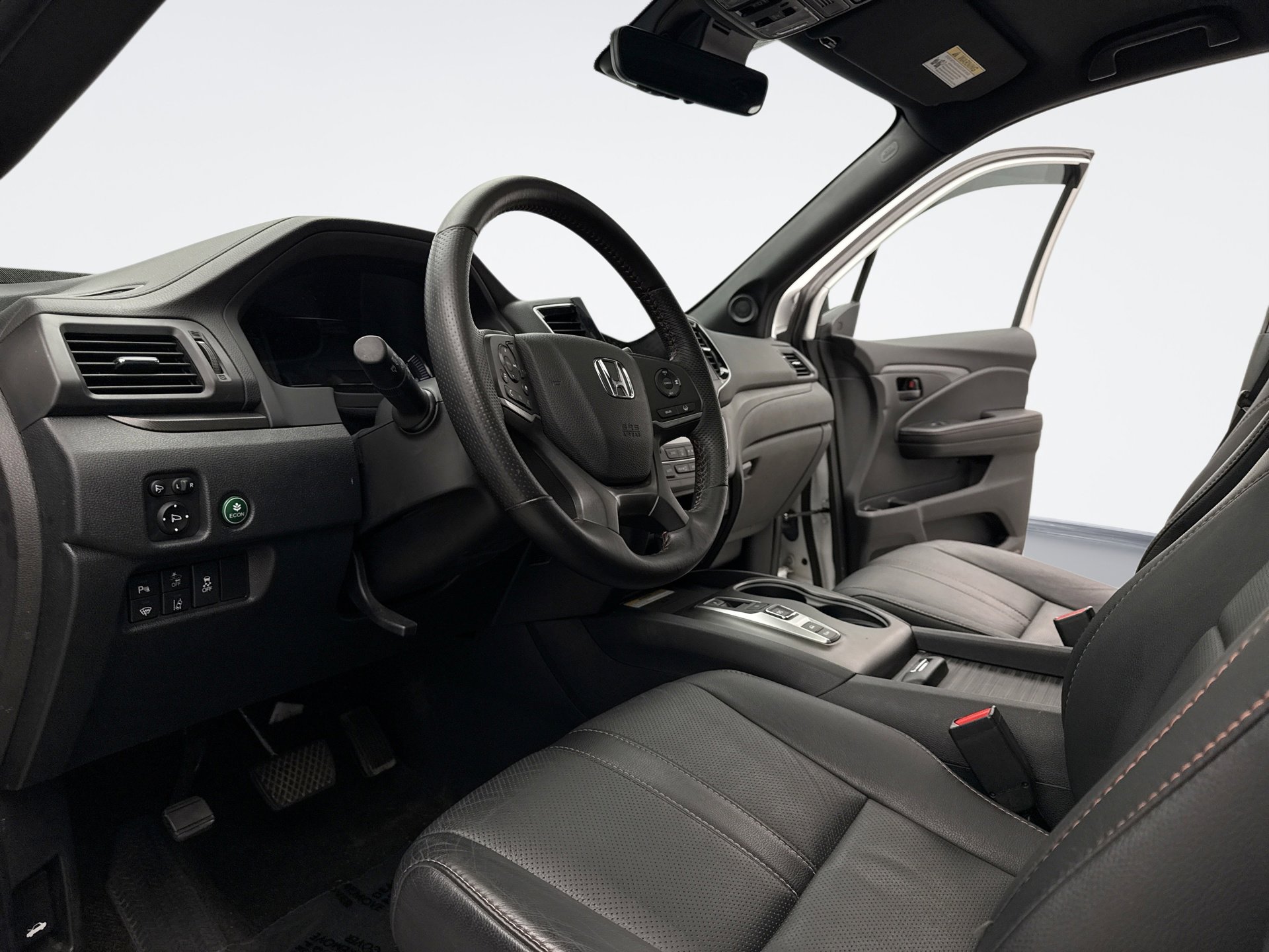 Used 2023 Honda Passport TrailSport image 10