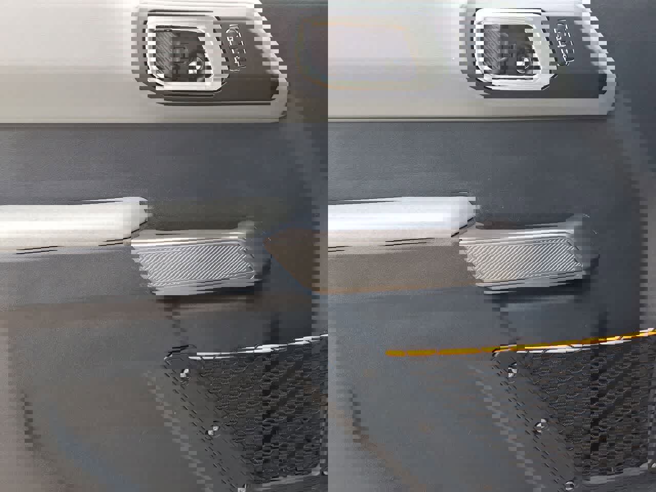 Certified 2023 Ford Bronco Badlands image 16