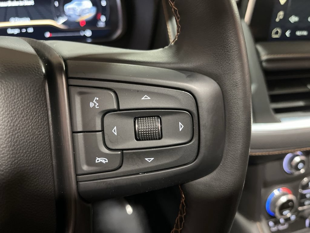 Certified 2023 GMC Yukon AT4 w/ Technology Package AWD/4WD image 27
