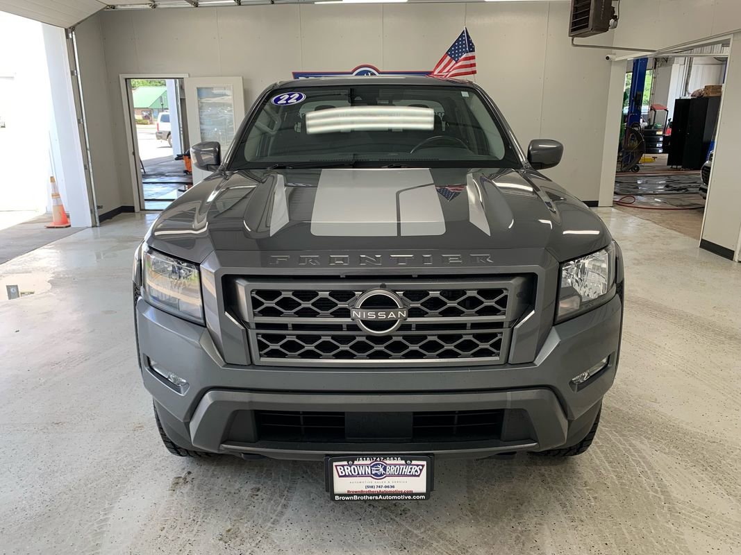 Used 2022 Nissan Frontier SV image 11