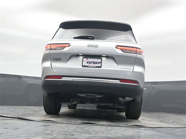 New 2025 Jeep Grand Cherokee L Laredo image 42