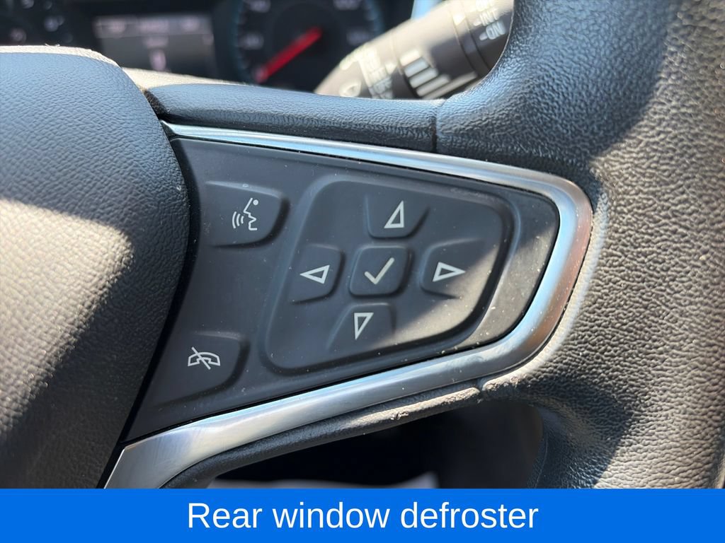 Used 2018 Chevrolet Equinox LT FWD image 13