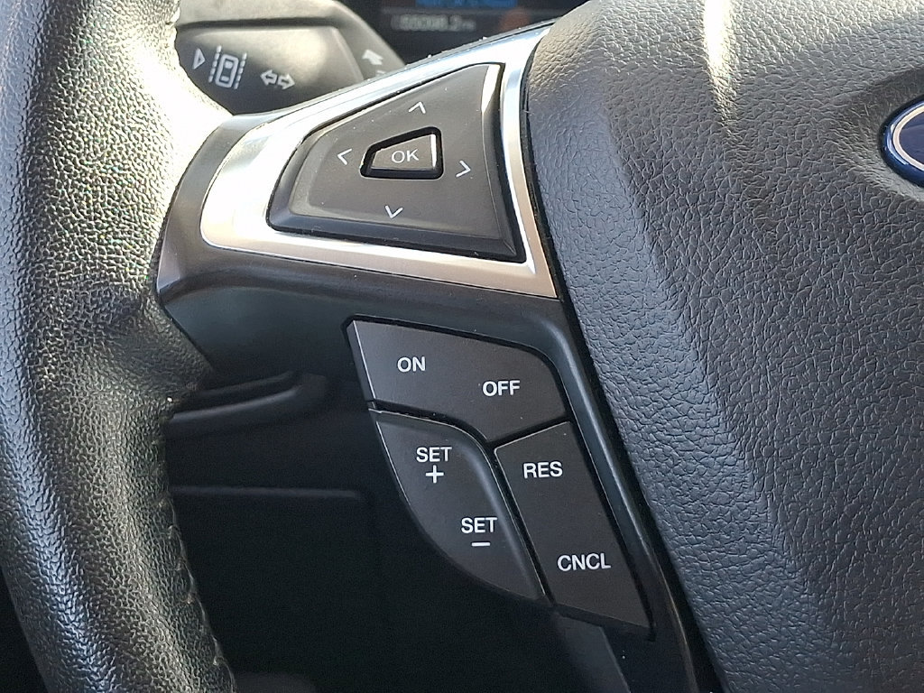 Used 2024 Ford Edge SEL AWD/4WD image 20