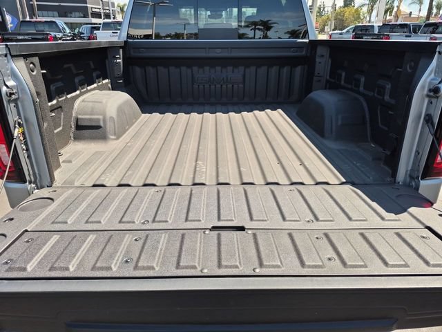 New 2026 GMC Sierra 1500 AT4 w/ AT4 Premium Package AWD/4WD image 28