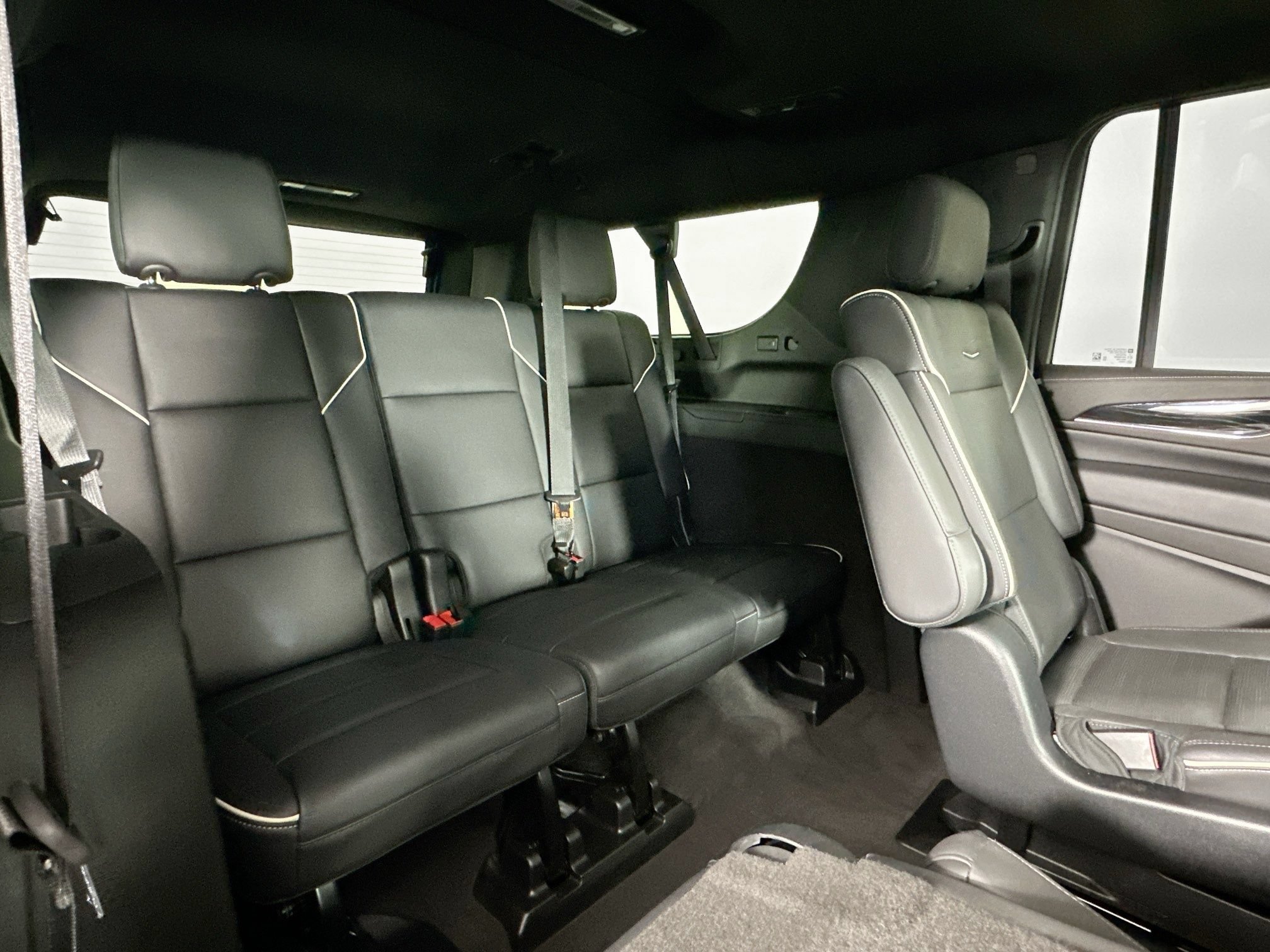 Used 2024 Cadillac Escalade ESV Sport w/ Touring Package AWD/4WD image 28
