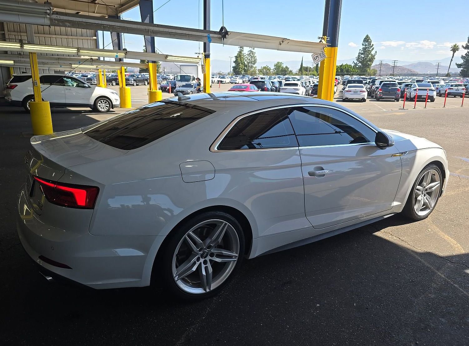 Used 2018 Audi A5 2.0T Premium Plus w/ Premium Plus AWD/4WD image 4