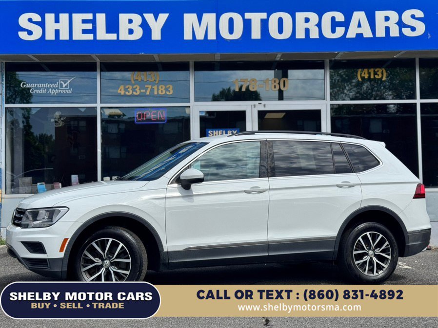 Used 2018 Volkswagen Tiguan SE AWD/4WD image 1