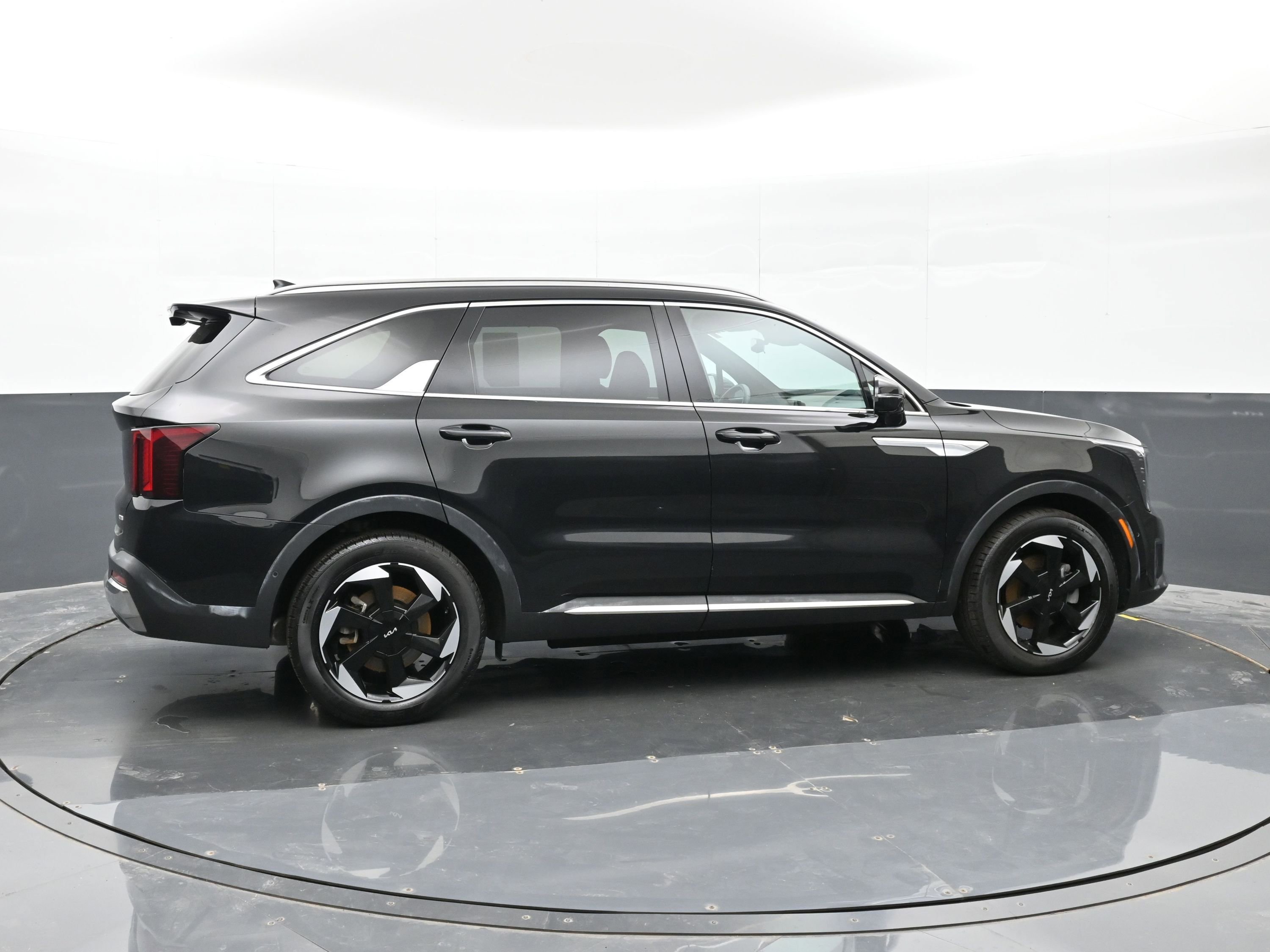 Used 2025 Kia Sorento SX Prestige AWD/4WD image 5