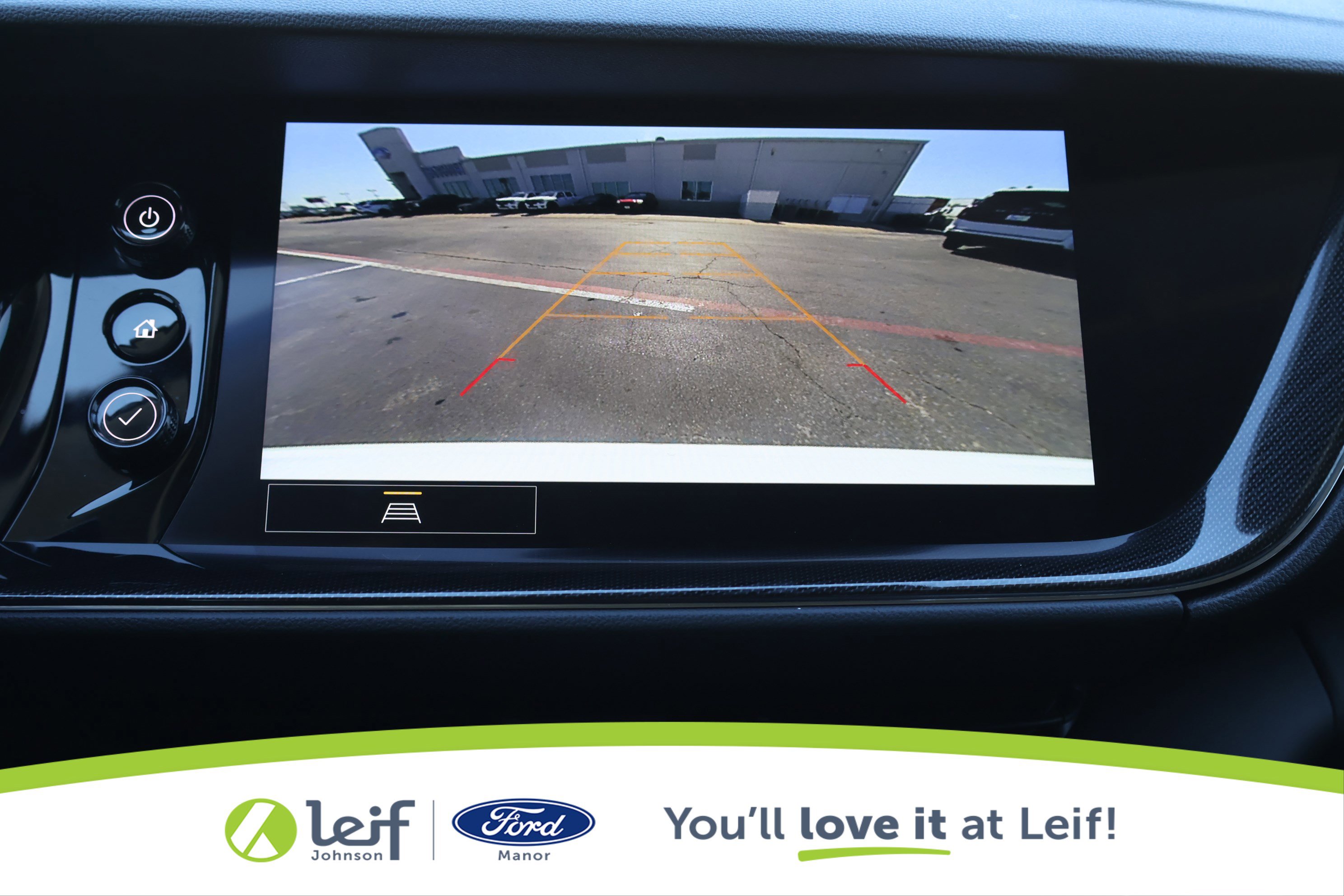 Used 2023 Buick Envision Preferred image 22