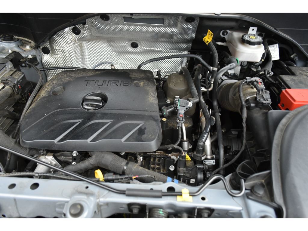 Used 2024 Buick Encore GX Sport Touring image 9