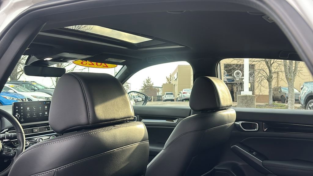 Certified 2025 Honda Civic Sport Touring image 32