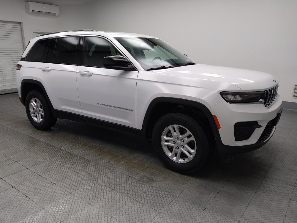 Used 2022 Jeep Grand Cherokee Laredo w/ Luxury Tech Group I AWD/4WD image 10