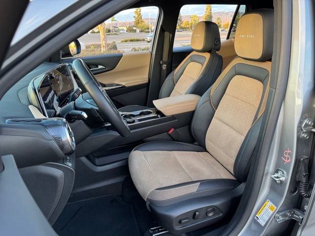 Used 2025 Chevrolet Equinox ACTIV w/ Safety and Technology Package image 5