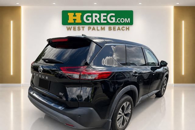 Used 2021 Nissan Rogue SV FWD image 4