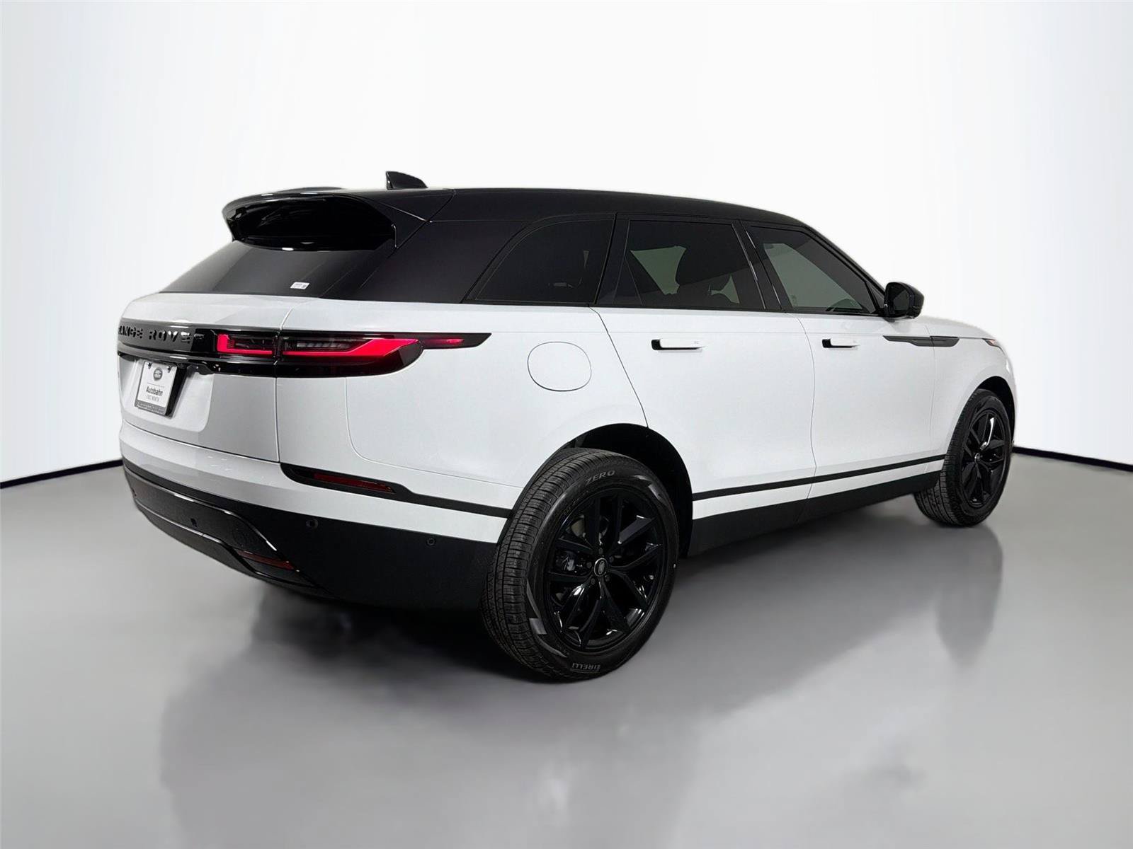 New 2026 Land Rover Range Rover Velar S AWD/4WD image 5