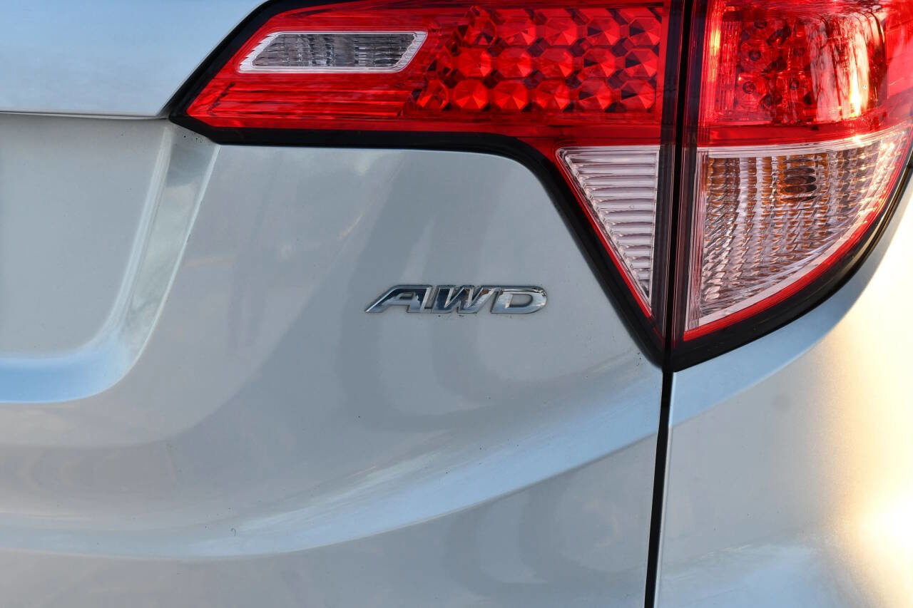 Used 2016 Honda HR-V EX-L image 7