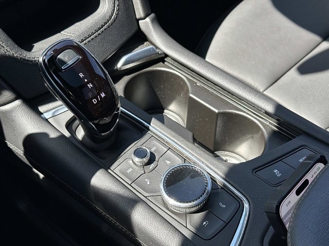Certified 2023 Cadillac XT5 Premium Luxury AWD/4WD image 34