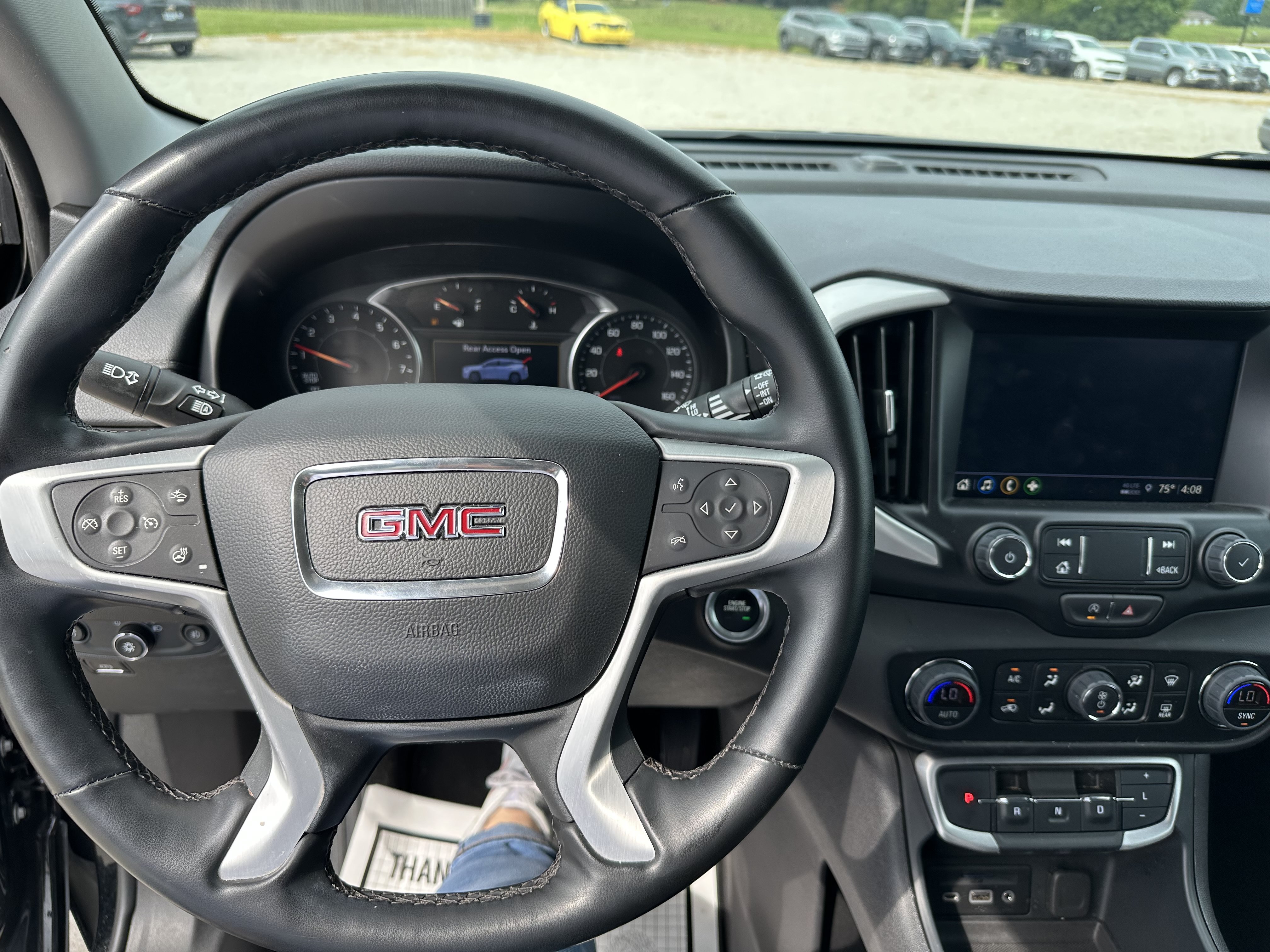 Certified 2024 GMC Terrain SLT AWD/4WD image 13