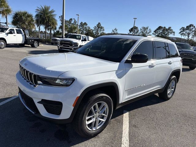 New 2025 Jeep Grand Cherokee Laredo X image 7