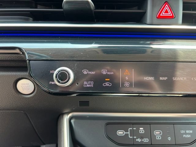 Certified 2025 Kia Carnival SX Prestige FWD image 22
