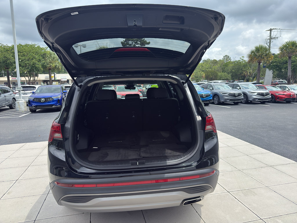 Used 2023 Hyundai Santa Fe SE FWD image 9